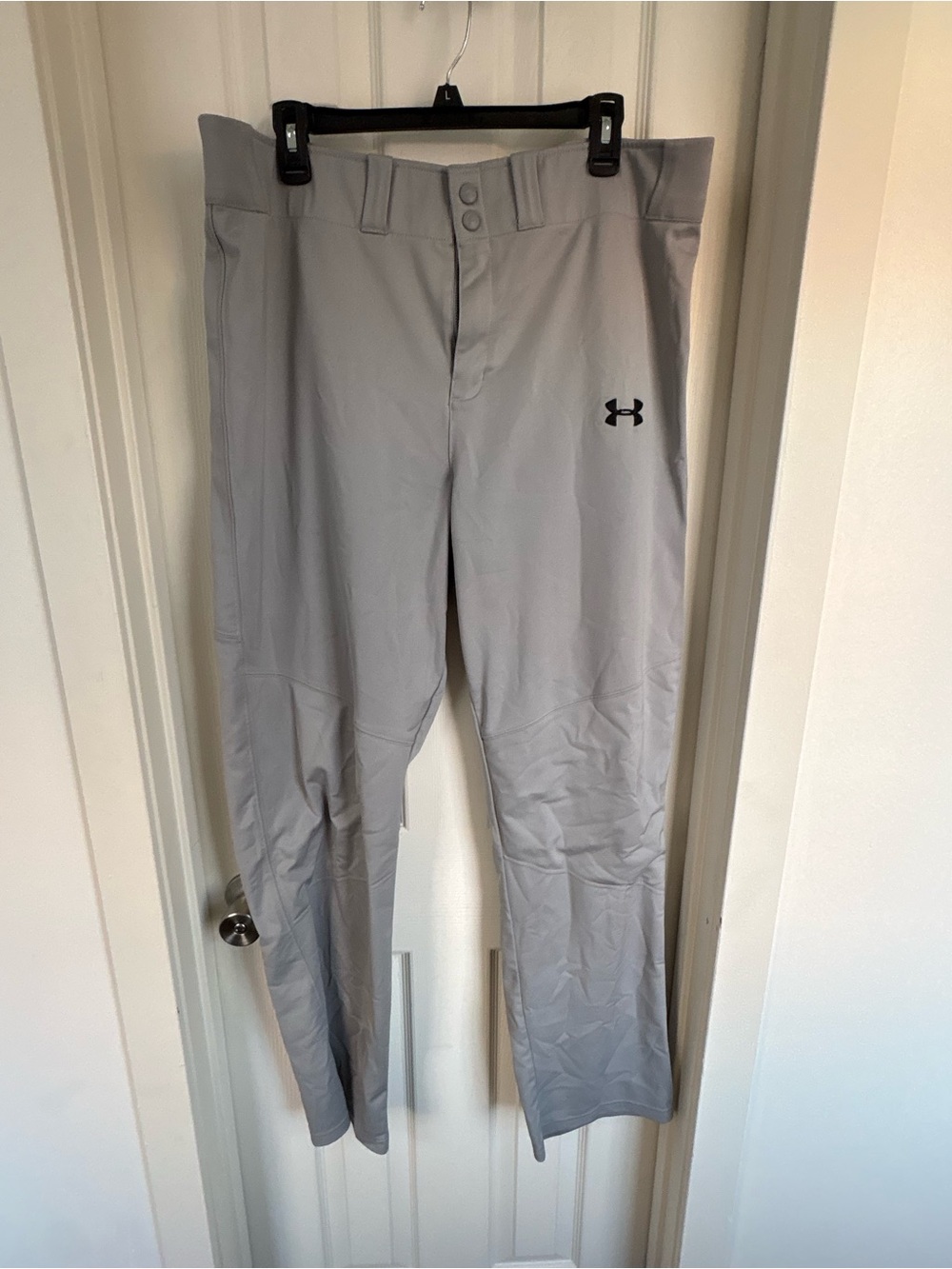 Under Armour Men’s Light Gray Athletic Baseball Pants